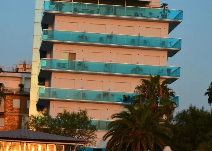Hotel Altis